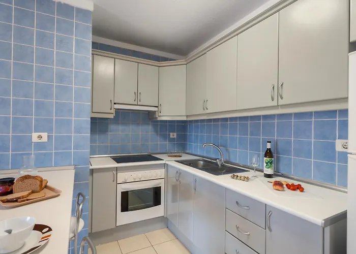 Apartment Brisas De Chasna Costa Adeje (Tenerife)